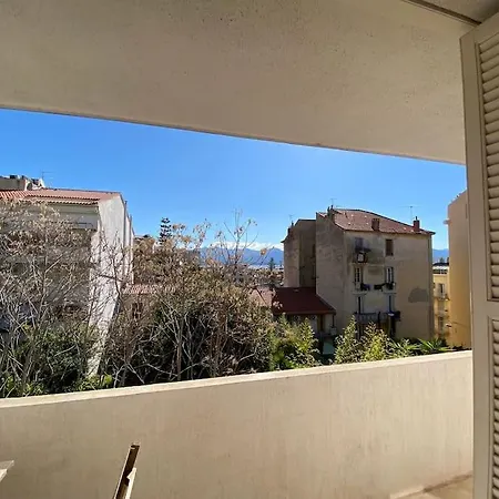 Les Oliviers T2 Ajaccio Centre Apartment *